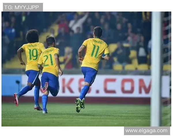 孤独的绿黄战袍背影巴西足球明星的落寞人生与追梦之路